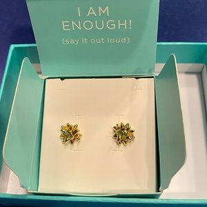 Origami Owl gold holiday bow earrings